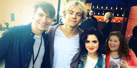 Laura marano is a 25 year old american actress. 'Austin & Ally's Ross Lynch, Laura Marano & Calum Worthy ...