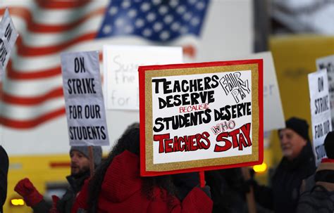 denver teachers go on strike after failing to reach pay deal the daily universe