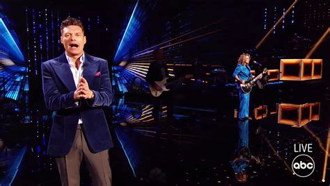 Ryan Seacrests American Idol Wardrobe Malfunction Video