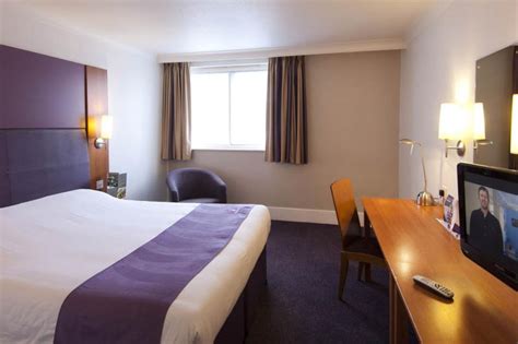 Hotel is located in 4 km from the centre. Book Premier Inn Belfast City Centre - Alfred Street ...