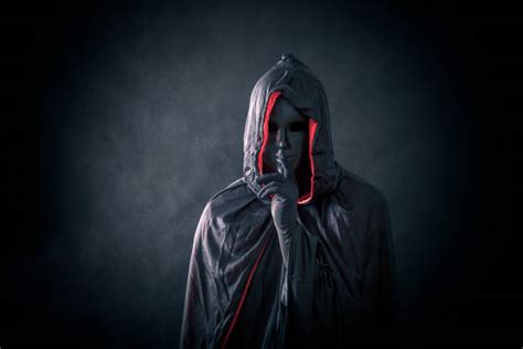 Best Dark Hooded Figure Stock Photos Pictures And Royalty Free Images