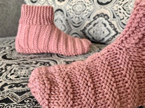How To Knit Ribbed Bootie Slippers For Adults Knit Slippers Free Pattern Sock