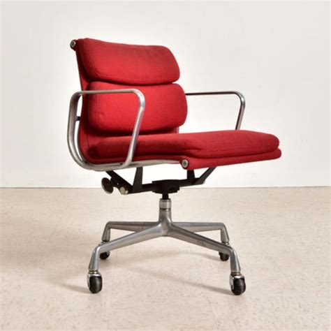 21 posts related to vintage herman miller office chairs. Vintage Herman Miller Red Aluminum Group Office Chair ...