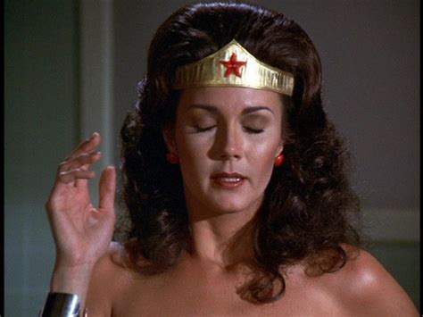 Pin By Cas Tony On Ww Cara Face Wonder Woman Linda Carter Lynda