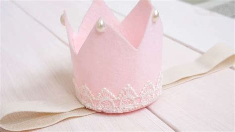 How To Make A Felt Crown For The Little Princess Diy Crafts Tutorial