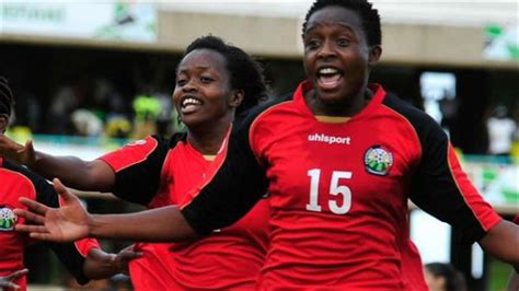 Frauenfußball Sex Skandal Bei Kenias Nationalmannschaft Torwarttrainer Gefeuert Eurosport