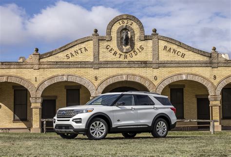 Fords 2021 Explorer Gets Its Very First Luxurious King Ranch Edition