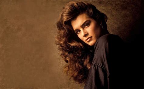 Brooke Shields Profile And Pics Wallpaper Hd And Back