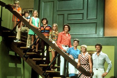 Barry Williams Reacts To Brady Bunch House Buyers ‘worst Investment
