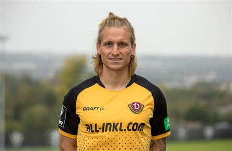 Dynamo dresden hat den sofortigen wiederaufstieg in die 2. Marvin Stefaniak wechselt vom VfL Wolfsburg zur SG Dynamo ...