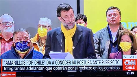 el movimiento de centroizquierda “amarillos por chile” finalmente se define por el rechazo al