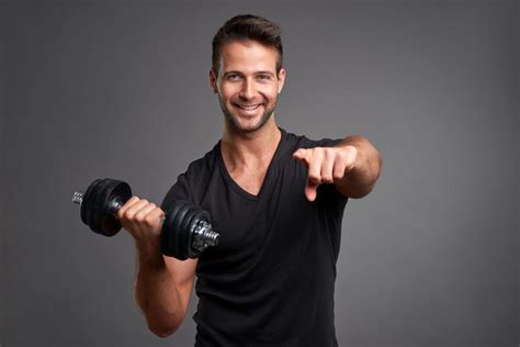 How To Find The Right Personal Trainer For Your Fitness Goals Fitbison