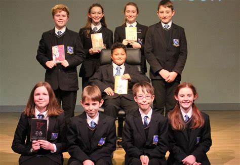 Thomas Gainsborough School In Great Cornard Crowns Book Mastermind