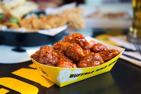 Top 8 Best Buffalo Wild Wings Sauces And Flavors For 2023