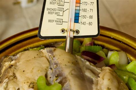 We have also listed some of our favorite vegetable side dishes for potatoes, spinach, green beans, and corn. How to Cook a Prime Rib Roast in a Crock-Pot With Vegetables | LIVESTRONG.COM