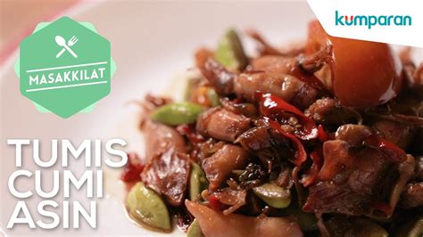 Masukkan udang dan cumi, aduk sampai udang berubah warna. Resep Tumis Cumi Asin | Masak Kilat - YouTube