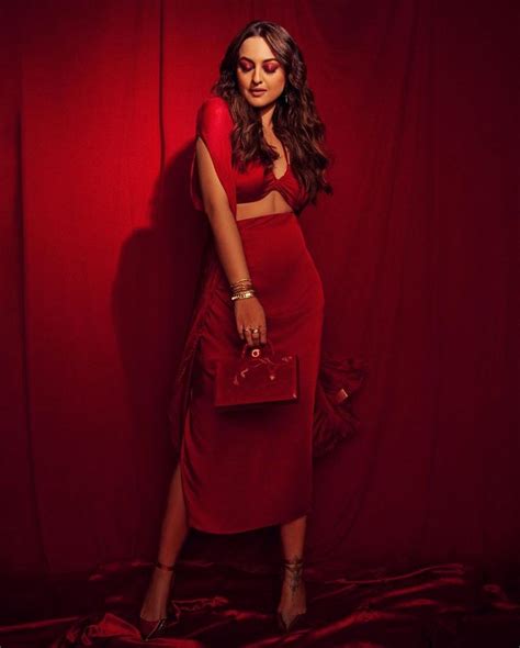 Sonakshi Sinha Looks Gorgeous In Red Dress Telugu Rajyam Photos