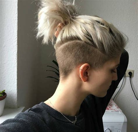 We did not find results for: Really nice for growing out a lovely undercut | Short hair ...