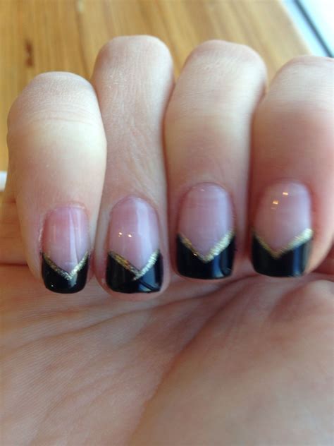 Gel nails with v-shaped french tips | Gel nails, French tip nail art ...