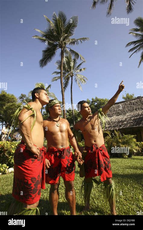 Three Hawaiian Native Men In Polynesian Cultural Center Oahu Stock