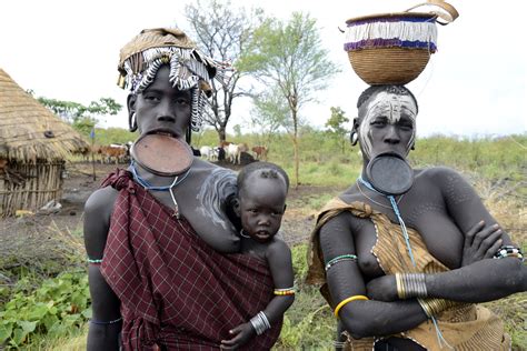 Mursi Women Mursi Pictures Ethiopia In Global Geography