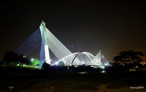 Ideally located in the baiyun district area, guangzhou huang sheng hotel tongde branch promises a relaxing and wonderful visit. InSaN MuKMiN DiGiTaL: PuTrAjAyA - JaMbAtAn + MaSJiD
