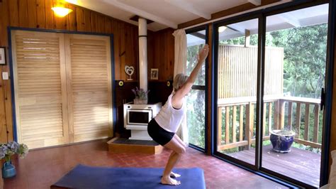 Homeyoga for strength10 min morning yoga full body stretch. 13 min Morning Yoga Stretch And Strengthen Beginners ...