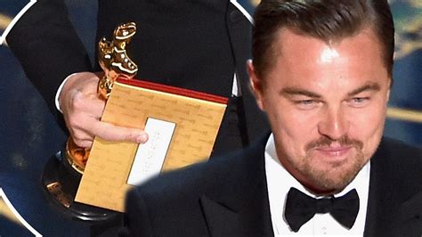 Leonardo Dicaprio Spotted Sticking Up His Middle Finger After