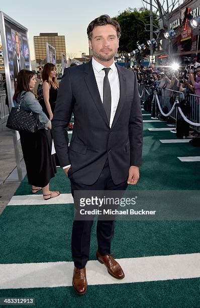 Tom Welling Photos And Premium High Res Pictures Getty Images