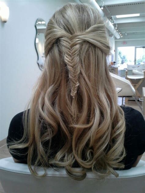 Check spelling or type a new query. fishtail half up - Bangstyle