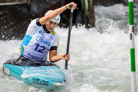 australian jess fox wins gold in extreme kayak final at canoe slalom world championships