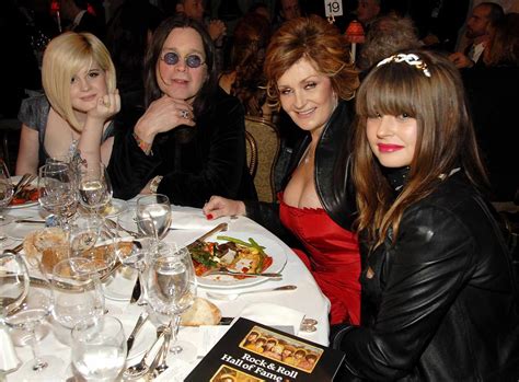 Kelly Osbourne Says She Doesnt Speak To Older Sister Aimee