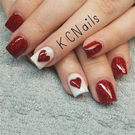 Valentine Nails Ideas Get Creative With Red Glitter Amelia Infore