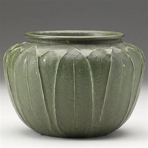 Grueby Faience Company Squat Vase Matte Glazed Pottery Boston