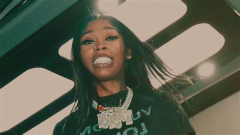 Asian Doll Snaps Back After Being Accused Of Ghosting Designer Hiphopdx