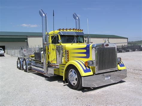 Peterbilt Trucks 359 Yellow Semi Tractor Truck Wallpaper 2288x1712