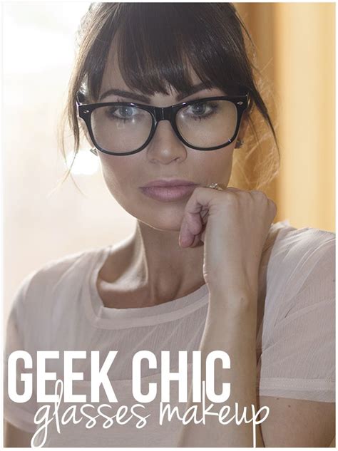 Geek Chic Glasses With Images Hairstyles With Glasses Bangs And
