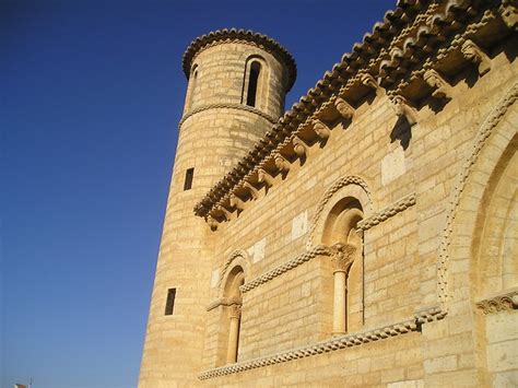 Frómista Palencia Iglesia De San Martín Fachada Y Torre Meridional