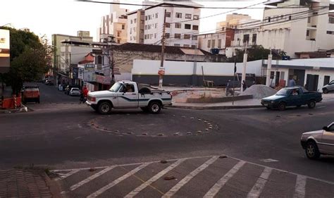 Rotatória Da Avenida Paraná Será Retirada Nesta Quinta Feira Para Instalação De Semáforo Em