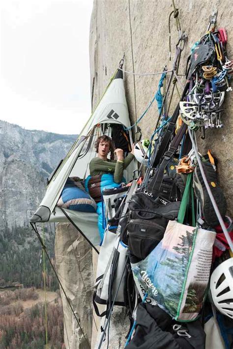 Escalade Adam Ondra A Réussi Dawn Wall La Plus Difficile Longue Voie