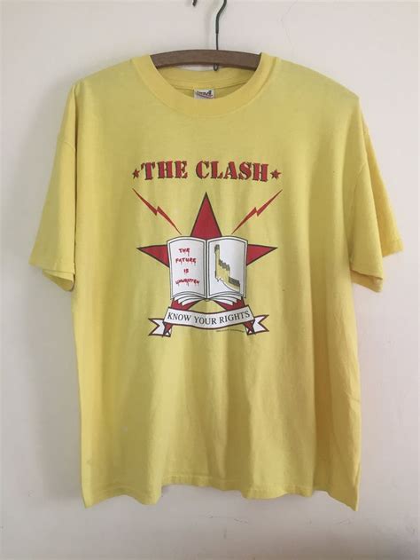 The Clash Band Tshirt Etsy In 2020 The Clash Band Band Tshirts