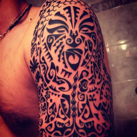 Many people with this heritage get these tattoo designs to preserve their culture and stay connected to their roots. 42 Maori Tribal Tattoos That Are Actually Maori Tribal Tattoos - TattooBlend