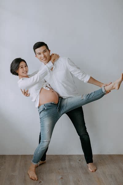 Pregnant Vicky Ohhiyao