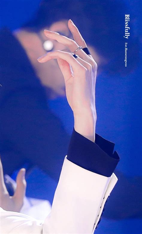 Bts That That Male Idols With Pretty Hands According To Domestic Fans Kpopbuzz