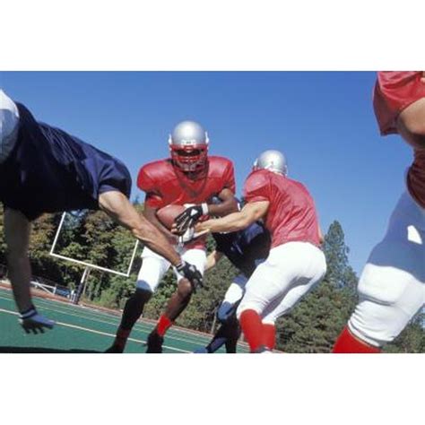 How To Practice For Football Healthfully