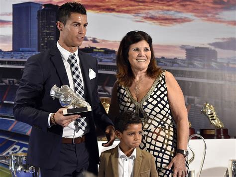 Cristiano Ronaldo Jr Mother