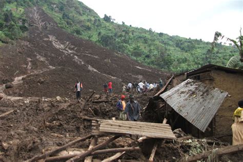 51 Die 300 Missing In Bududa Landslide Daily Monitor