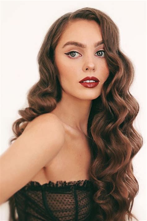 Old Hollywood Waves Hairstyle Old Hollywood Hair Hollywood Hair Hair Waves