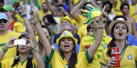Watch live and listen online with just one click. World Cup 2014 - Brazil Vs. Colombia | The Huffington Post ...