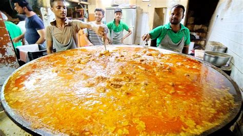 Curry Master Of India Indian Street Food Huge 100kg Curry In Old Delhi Spicy Street Food
